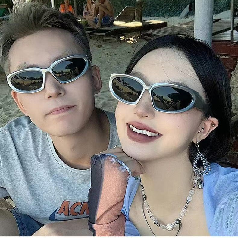 Y2K Modern Gen Z Stylish Sunglass For Men and Women